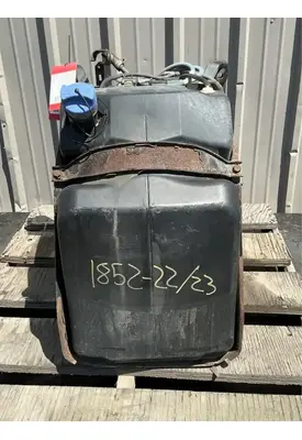 FREIGHTLINER Cascadia 125 DEF Tank