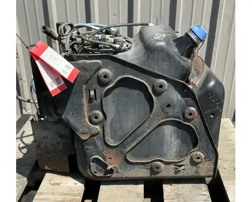 FREIGHTLINER Cascadia 125 DEF Tank