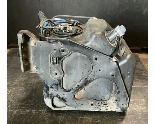 FREIGHTLINER Cascadia 125 DEF Tank