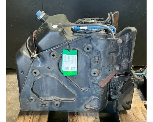 FREIGHTLINER Cascadia 125 DEF Tank