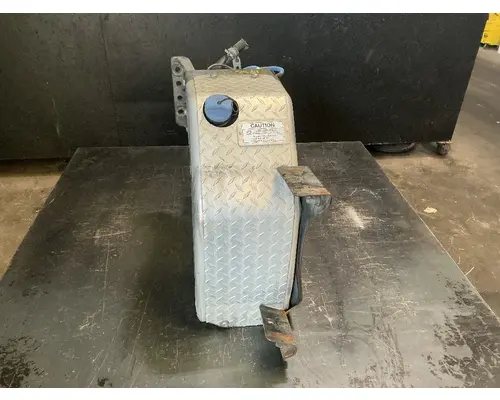 FREIGHTLINER Cascadia 125 DEF Tank