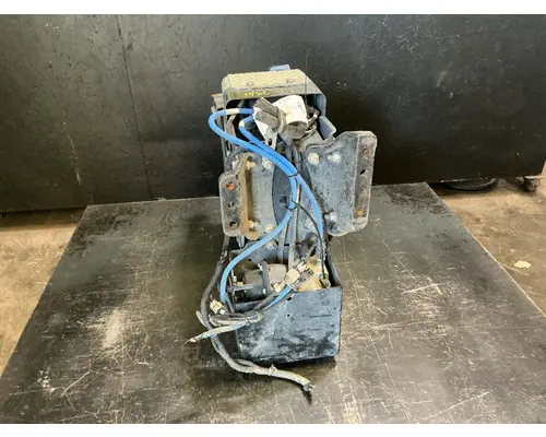 FREIGHTLINER Cascadia 125 DEF Tank