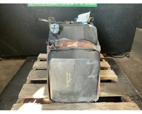 FREIGHTLINER Cascadia 125 DEF Tank