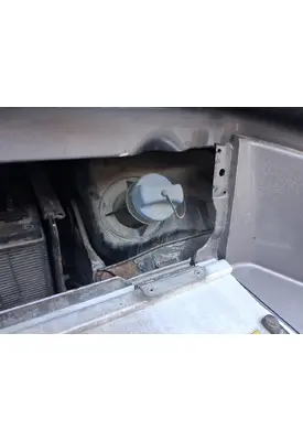 FREIGHTLINER Cascadia 125 DEF Tank