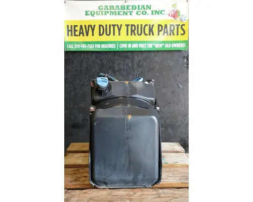 FREIGHTLINER Cascadia 125 DEF Tank