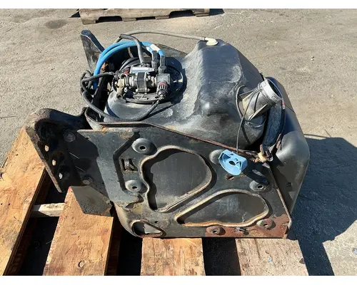 FREIGHTLINER Cascadia 125 DEF Tank