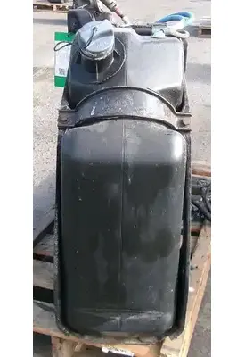 FREIGHTLINER Cascadia 125 DEF Tank