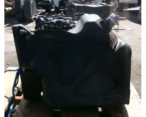 FREIGHTLINER Cascadia 125 DEF Tank