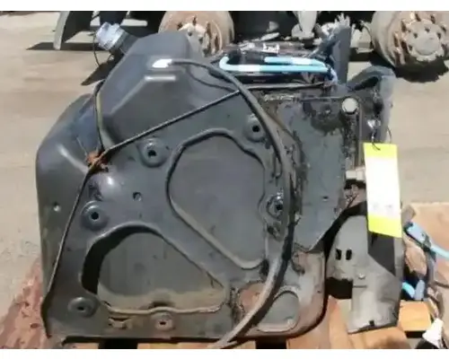 FREIGHTLINER Cascadia 125 DEF Tank