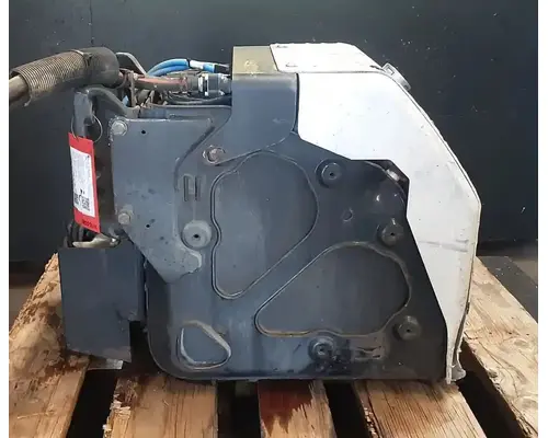 FREIGHTLINER Cascadia 125 DEF Tank