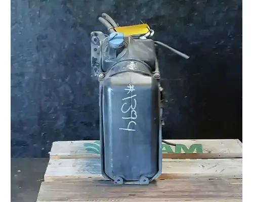 FREIGHTLINER Cascadia 125 DEF Tank