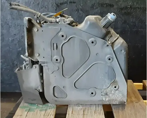 FREIGHTLINER Cascadia 125 DEF Tank