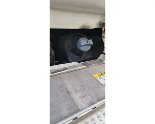 FREIGHTLINER Cascadia 125 DEF Tank