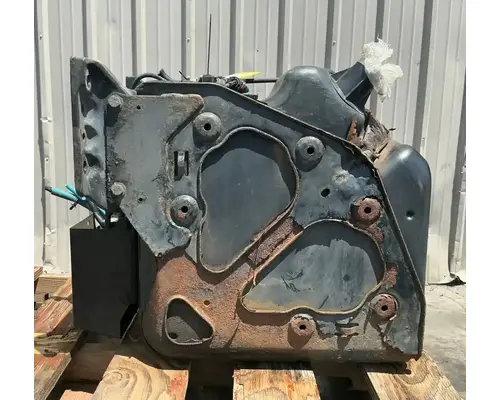 FREIGHTLINER Cascadia 125 DEF Tank