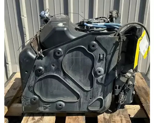 FREIGHTLINER Cascadia 125 DEF Tank