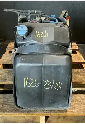 FREIGHTLINER Cascadia 125 DEF Tank