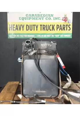 FREIGHTLINER Cascadia 125 DEF Tank