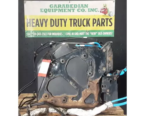 FREIGHTLINER Cascadia 125 DEF Tank