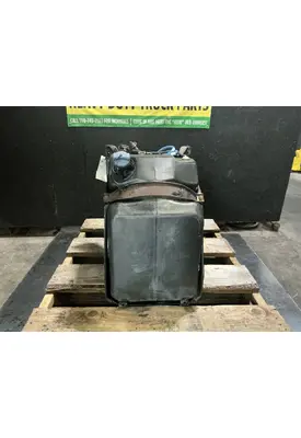 FREIGHTLINER Cascadia 125 DEF Tank