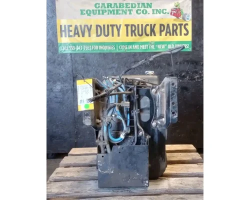 FREIGHTLINER Cascadia 125 DEF Tank