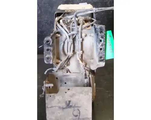 FREIGHTLINER Cascadia 125 DEF Tank