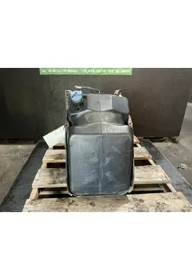 FREIGHTLINER Cascadia 125 DEF Tank