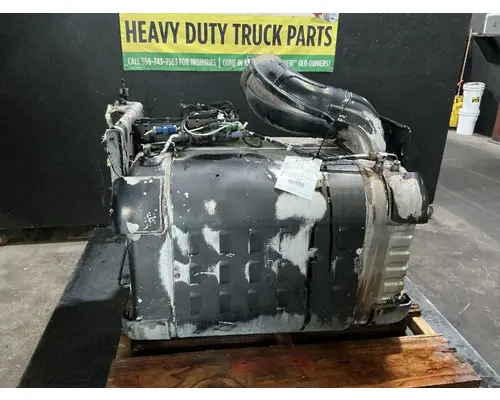 FREIGHTLINER Cascadia 125 DPF (Diesel Particulate Filter)