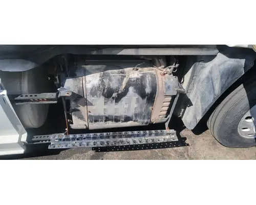 FREIGHTLINER Cascadia 125 DPF (Diesel Particulate Filter)