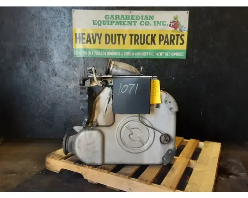 FREIGHTLINER Cascadia 125 DPF (Diesel Particulate Filter)