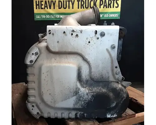 FREIGHTLINER Cascadia 125 DPF (Diesel Particulate Filter)