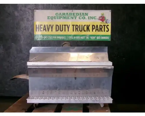 FREIGHTLINER Cascadia 125 DPF (Diesel Particulate Filter)