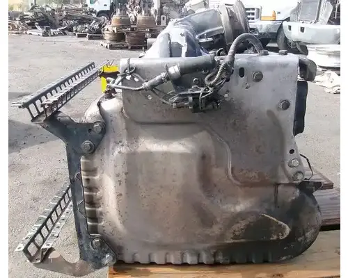 FREIGHTLINER Cascadia 125 DPF (Diesel Particulate Filter)