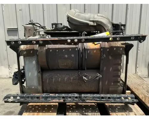 FREIGHTLINER Cascadia 125 DPF (Diesel Particulate Filter)