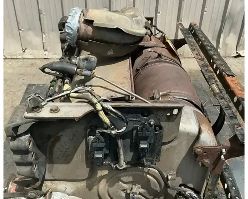 FREIGHTLINER Cascadia 125 DPF (Diesel Particulate Filter)
