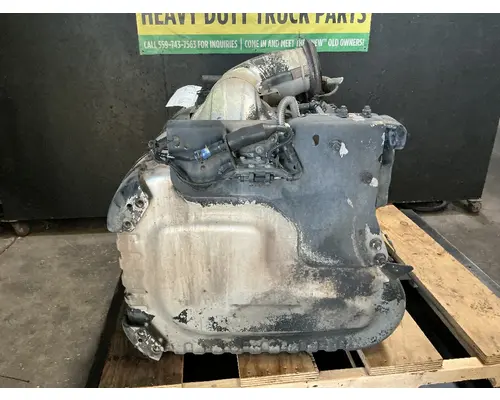 FREIGHTLINER Cascadia 125 DPF (Diesel Particulate Filter)