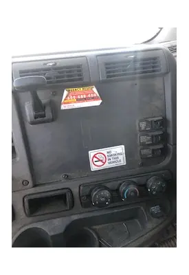FREIGHTLINER Cascadia 125 Dash/Console Switch