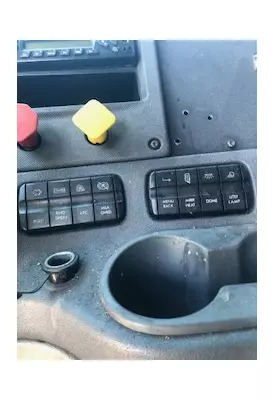 FREIGHTLINER Cascadia 125 Dash/Console Switch