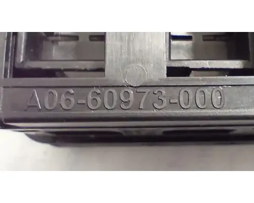 FREIGHTLINER Cascadia 125 DashConsole Switch