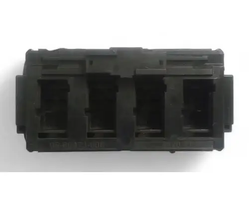 FREIGHTLINER Cascadia 125 DashConsole Switch