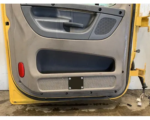 FREIGHTLINER Cascadia 125 Door Assembly, Front