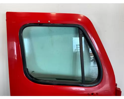 FREIGHTLINER Cascadia 125 Door Assembly, Front