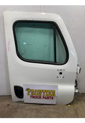 FREIGHTLINER Cascadia 125 Door Assembly, Front