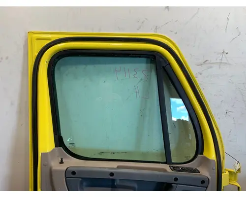 FREIGHTLINER Cascadia 125 Door Assembly, Front