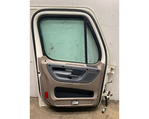 FREIGHTLINER Cascadia 125 Door Assembly, Front