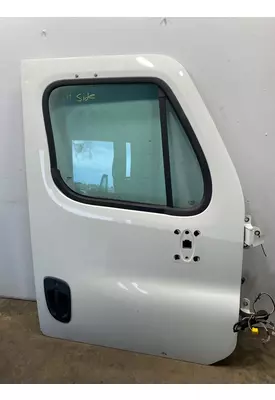 FREIGHTLINER Cascadia 125 Door Assembly, Front