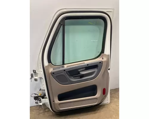 FREIGHTLINER Cascadia 125 Door Assembly, Front