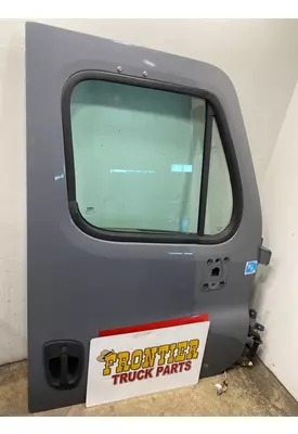 FREIGHTLINER Cascadia 125 Door Assembly, Front