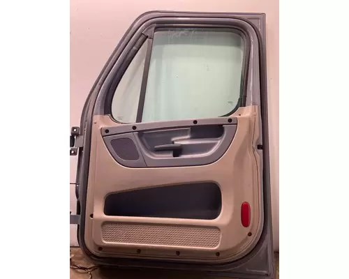 FREIGHTLINER Cascadia 125 Door Assembly, Front