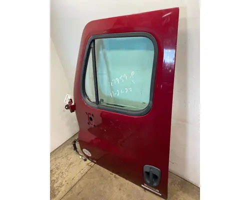 FREIGHTLINER Cascadia 125 Door Assembly, Front