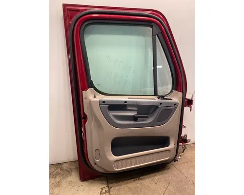 FREIGHTLINER Cascadia 125 Door Assembly, Front